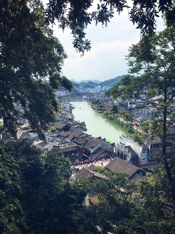 Wang Jiang Reclusive Boutique Inn Fenghuang Exterior photo